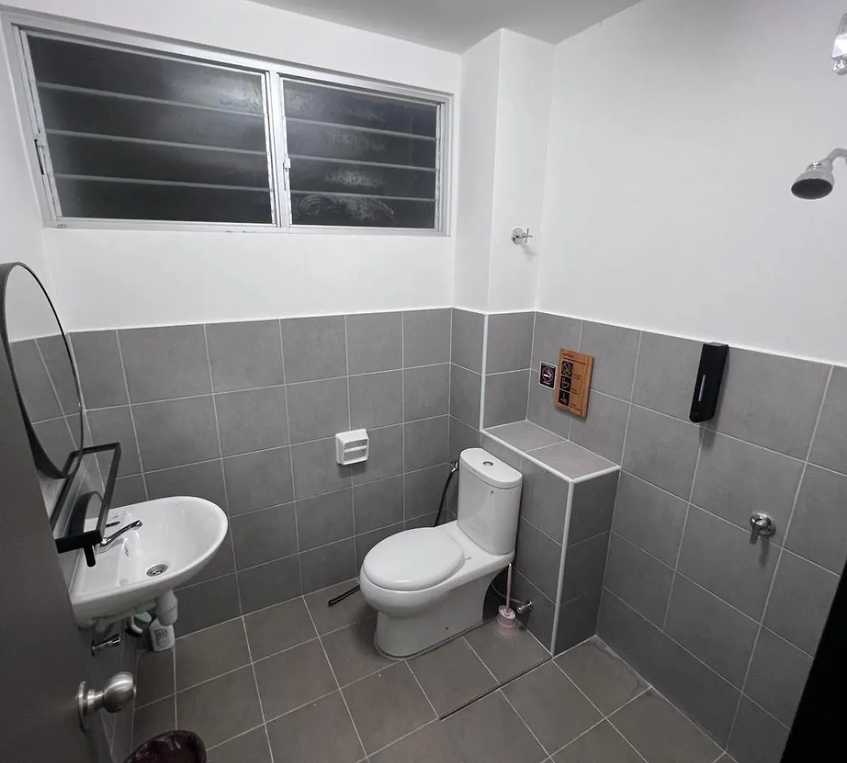 Bertiga Homestay Bertam Kepala Batas  Сasa de vacaciones